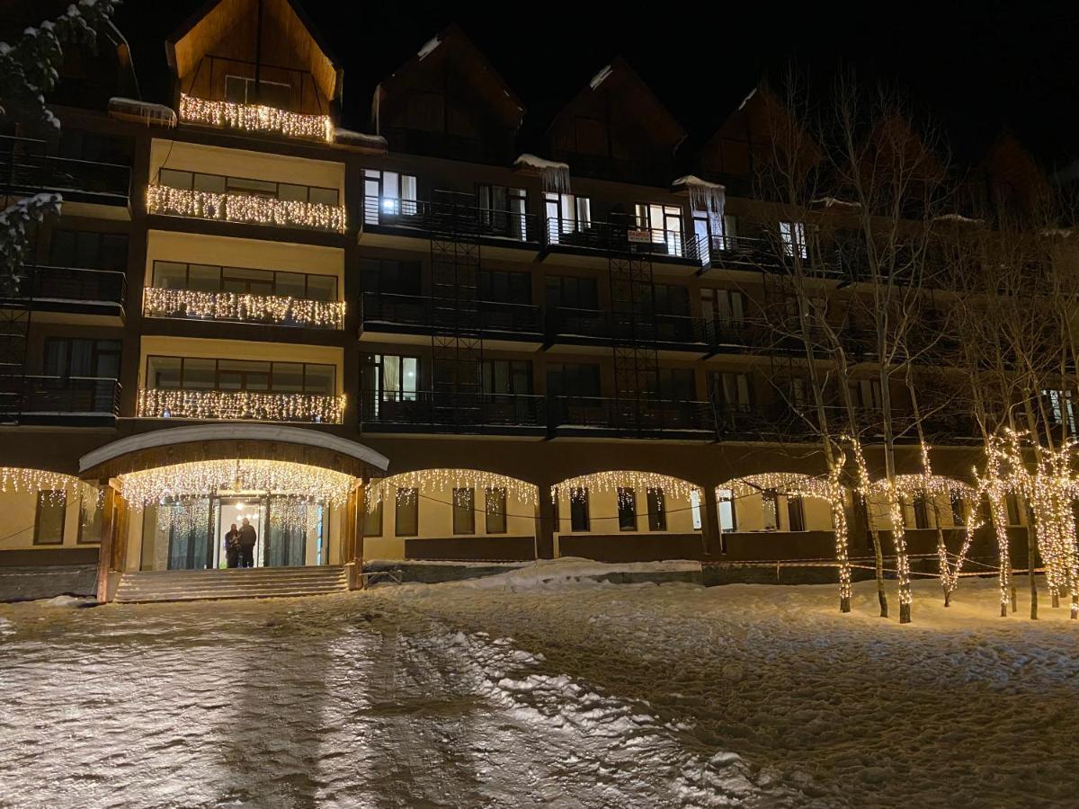 *Bakuriani Resort* Cozy & Comfortable Apt. エクステリア 写真